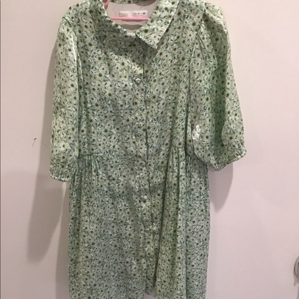 Girls Green floral Zara dress